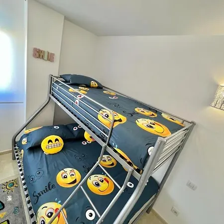 Apartamento Mar Azul, Punta Prima,la Recoleta,4 Swimming Pools And Close To The Sea