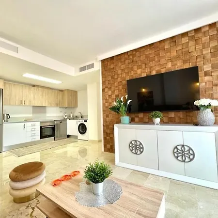 Apartamento Mar Azul, Punta Prima,la Recoleta,4 Swimming Pools And Close To The Sea